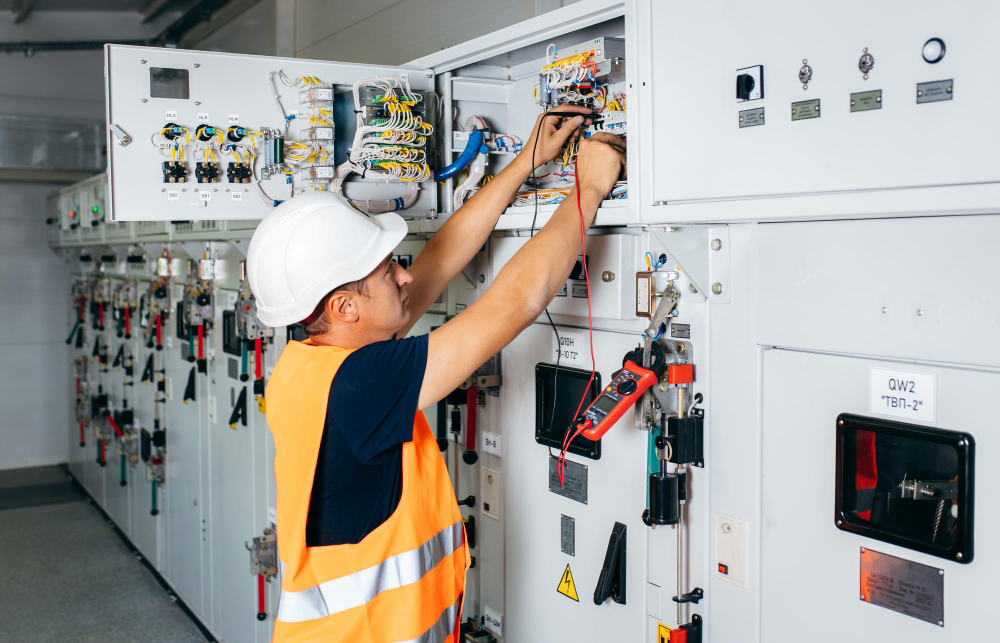 Hiring a Skilled Electrician in Cape Town for Your Home