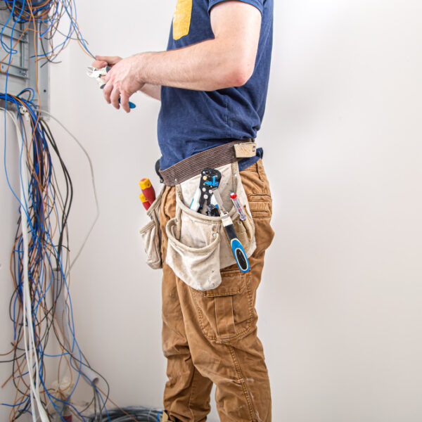 Skilled Electrician